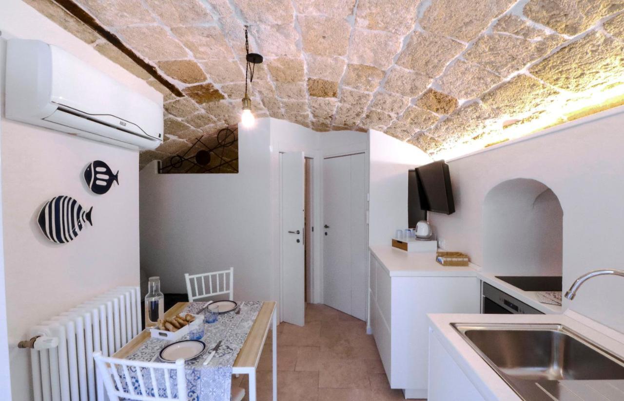 Marecalmo - Guest House โมโนโปลี ภายนอก รูปภาพ